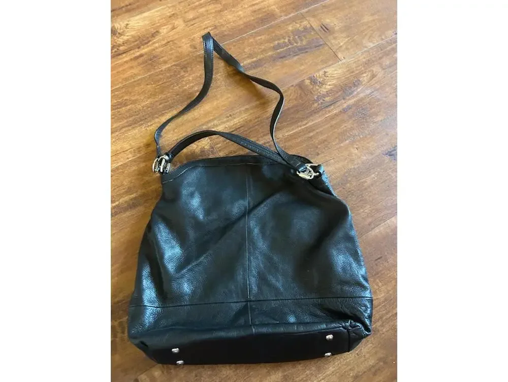 Makowsky Black Leather Shoulder Bag